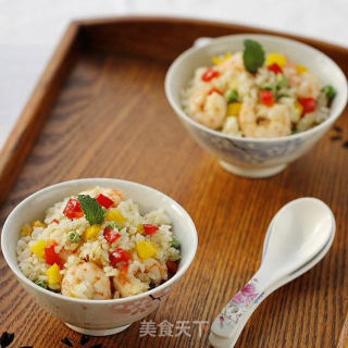 彩椒虾仁炒饭的做法