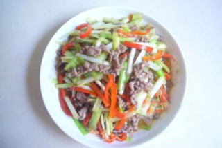 韭黄炒牛肉的做法
