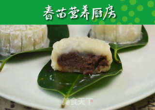 冰皮玫瑰红豆沙月饼的做法
