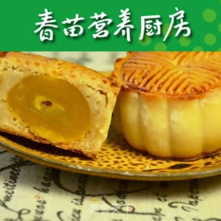 莲蓉蛋黄月饼的做法