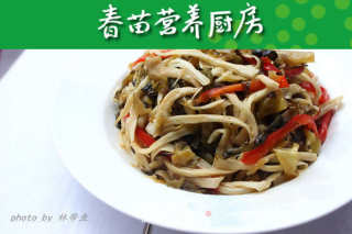 酸菜杏鲍菇的做法