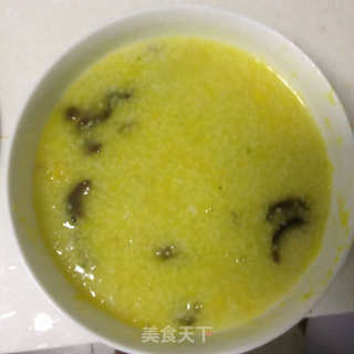 南瓜小米海参粥的做法