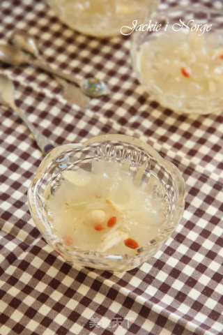 银耳百合莲子羹的做法