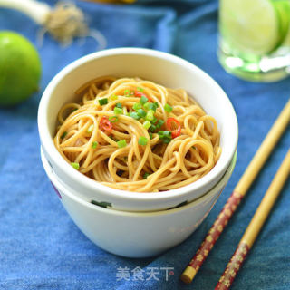 葱油拌面的做法