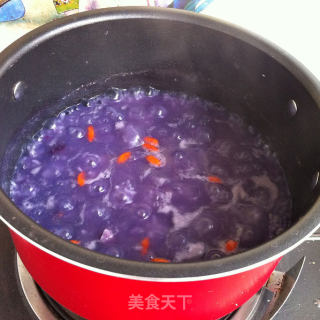 紫薯糯米粥的做法