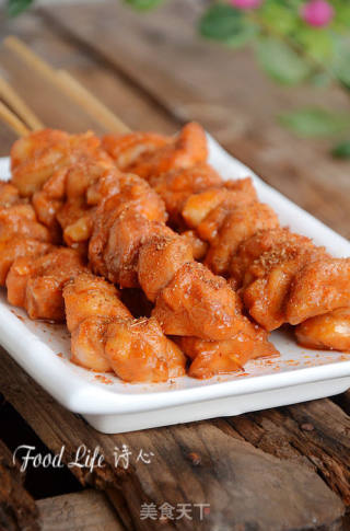 【吮指烤肉串】--- 零厨艺也可以做好孩子心中的大厨（附巧取鸡腿骨详细步骤）的做法