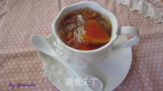 冰糖雪耳炖木瓜的做法