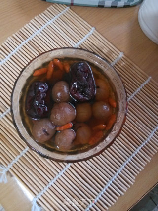 桂圆红枣汤的做法