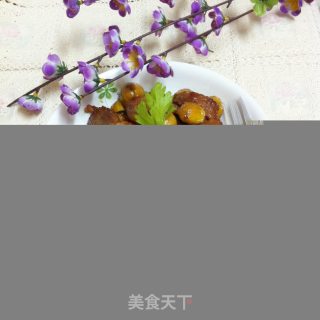 猪扒焖栗子的做法