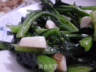 蒜头炒菜心的做法
