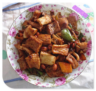 宫保鱿鱼豆腐的做法