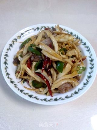 麻辣手撕杏鲍菇的做法