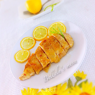 西柠软煎鸡排的做法