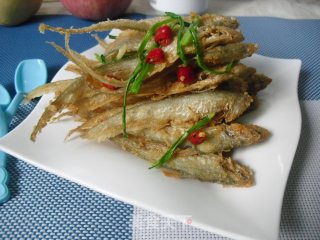 炸酥脆小鱼的做法