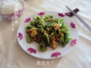 尖椒炒鸡蛋的做法