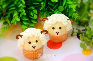 小绵羊纸杯蛋糕