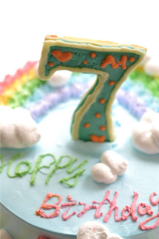 【番茄配方】双层生日蛋糕——梦幻般的感觉的做法