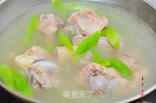 下奶汤系列之猪骨莴笋汤的做法