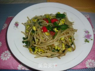 香蒜炒黄豆芽的做法
