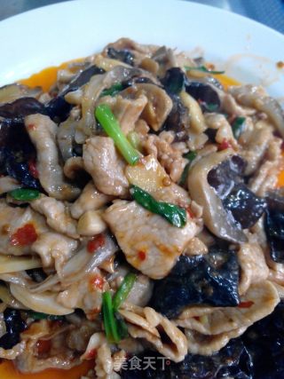 家常蘑耳肉片的做法