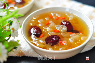 红枣银耳羹的做法