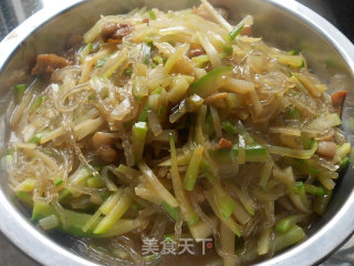萝卜猪肉炖粉条的做法