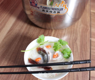 用离火续煮锅做皮蛋瘦肉粥的做法