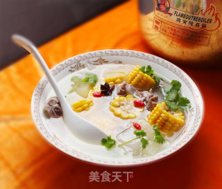用离火续煮锅烹饪玉米冬瓜排骨汤的做法