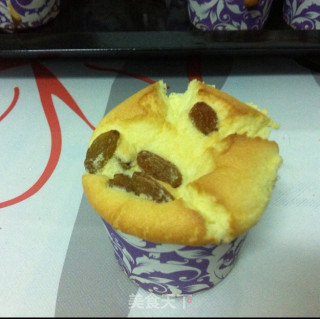 葡萄干棉花纸杯蛋糕