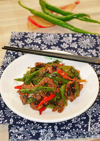 农家小炒肉的做法