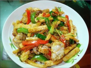 梭子蟹炒年糕的做法