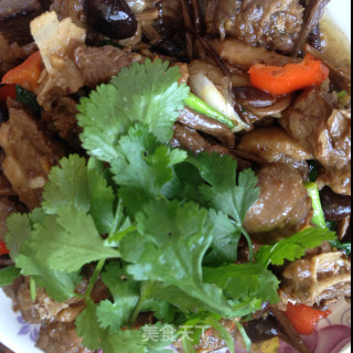 茶树菇焖鹅肉的做法