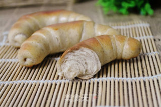 松软香甜的肉桂粉小牛角面包的做法