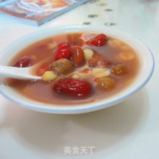 莲子红枣桂圆羹的做法
