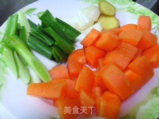 暖身牛肉煲的做法步骤：2