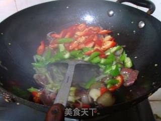 香炒熏肉的做法步骤：2