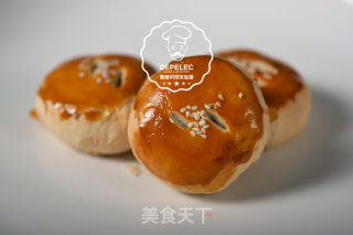 酥软可口豆沙馅老婆饼的做法