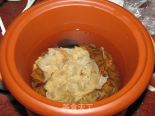 花胶四物汤的做法步骤：2