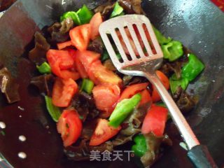番茄炒蛋的做法步骤：2