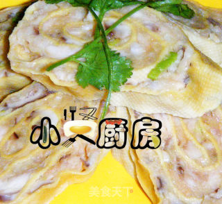 香菇鸡肉干豆腐卷的做法步骤：2