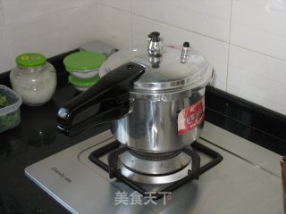 三杯鸡的做法步骤：2