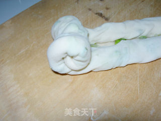 家常葱油饼的做法步骤：2
