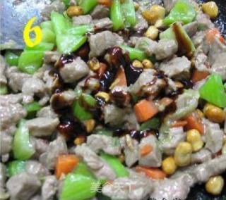 蚝油牛肉粒的做法步骤：2