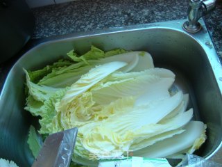 辣白菜．泡菜的做法步骤：2