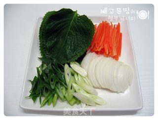 牛肉紫菜包饭的做法步骤：2