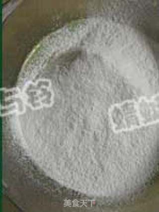 抹茶戚风蛋糕的做法步骤：2