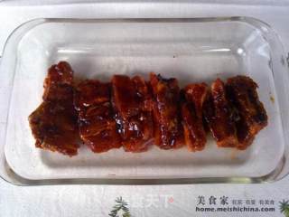 蜜汁金牌烤肋排的做法步骤：2