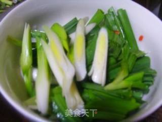 农家腊味烧豆腐的做法步骤：2
