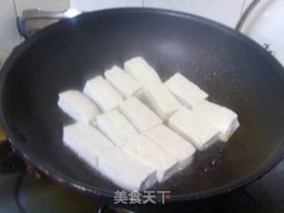 农家腊味烧豆腐的做法步骤：2