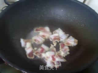 农家腊味烧豆腐的做法步骤：2